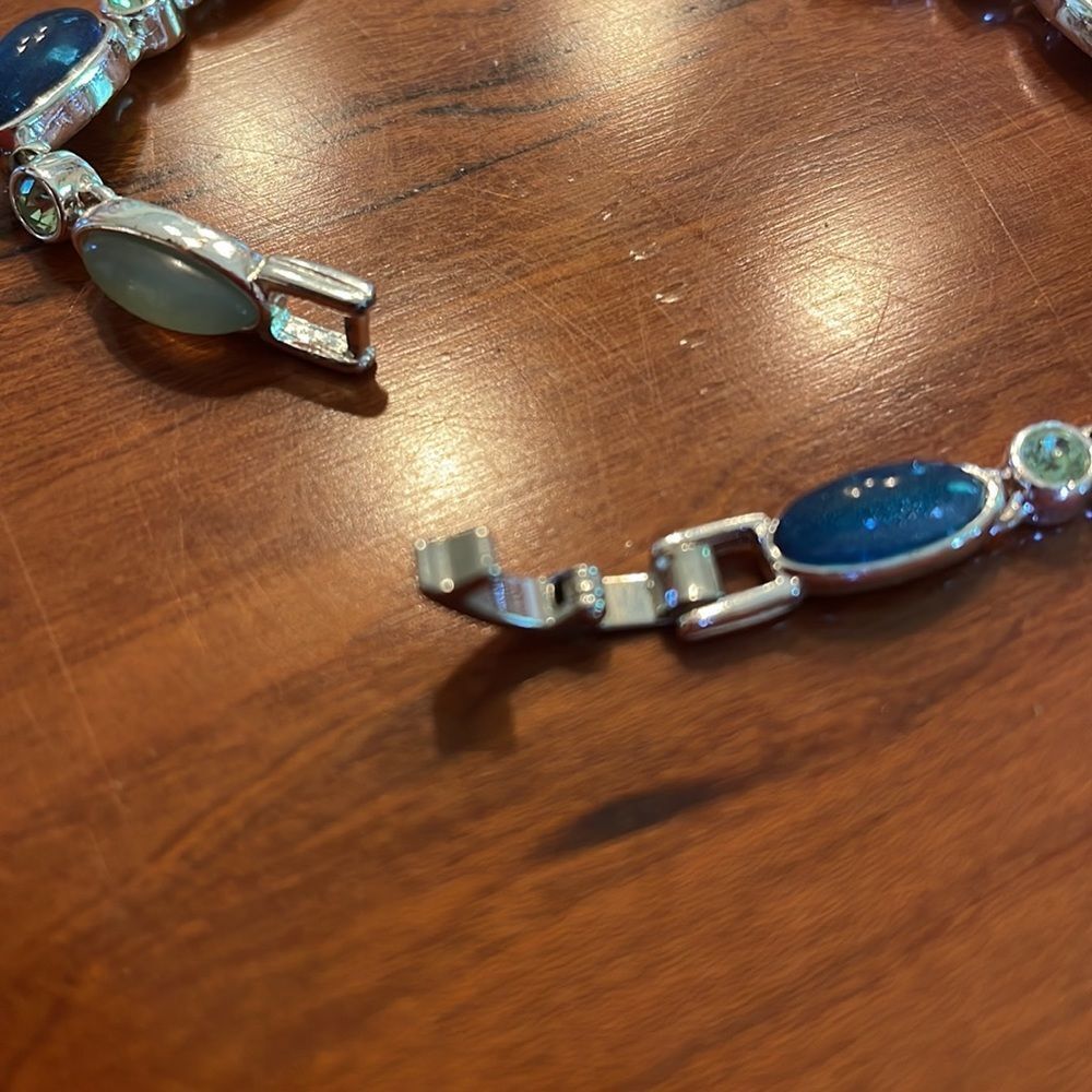 Multicolored bracelet - Picture 3 of 4